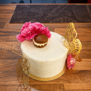 Tarta decorada sabor chocolate